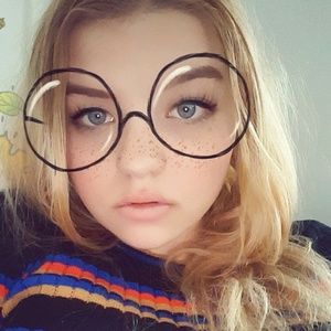 Meet your Posher, Haley